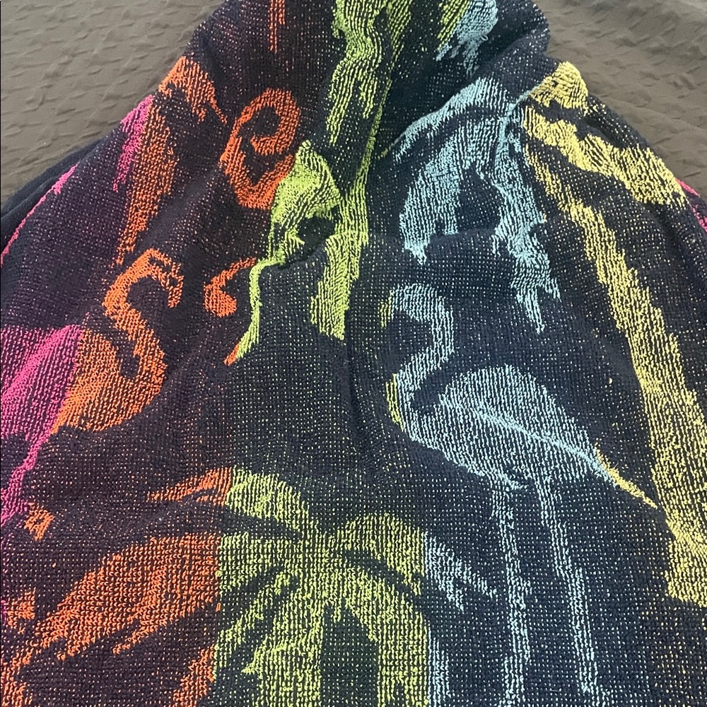 Jacquard Collection Set of 2 Beach Towels - Picture 10 of 11